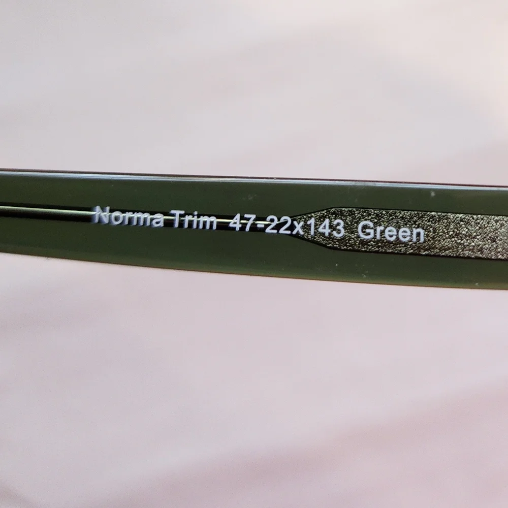 Superior quality Green frame Retro 